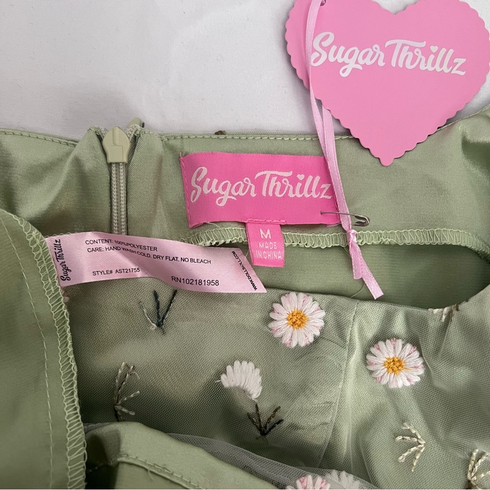 Sugar Thrillz Dollskill Faircore whimsy pastel green daisy mini dress - Picture 11 of 13